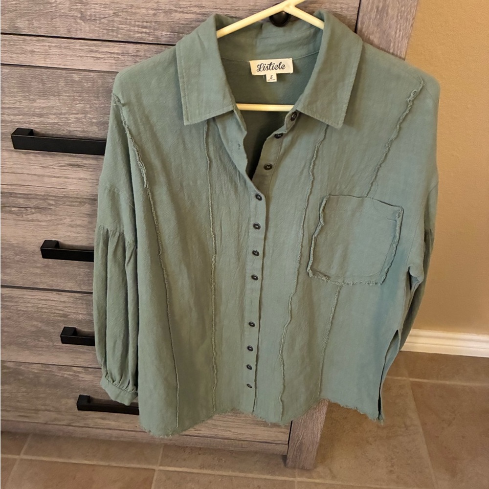 Listicle Green Button-Up Blouse - image 1